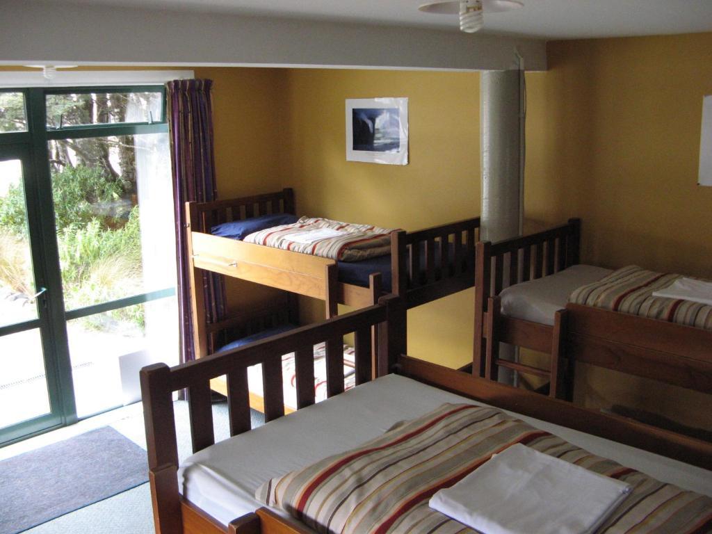 Mountain House Hostel Arthur's Pass Room photo