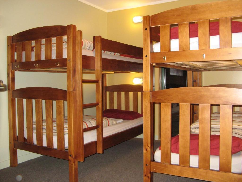 Mountain House Hostel Arthur's Pass Room photo