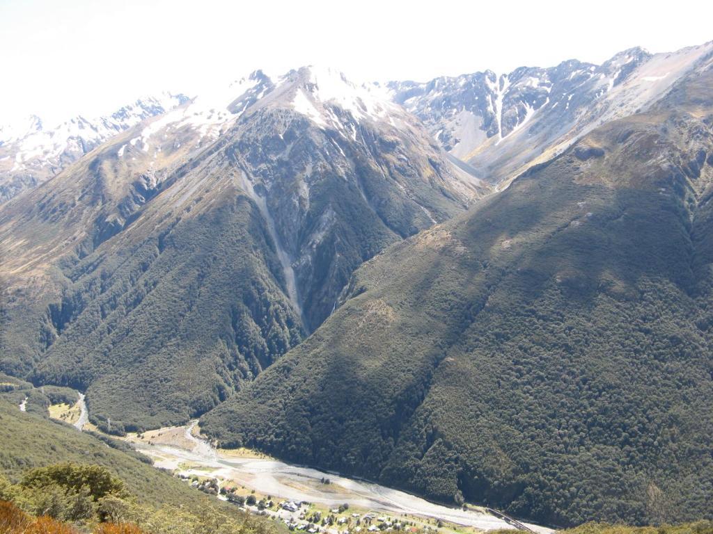 Mountain House Hostel Arthur's Pass Exterior photo